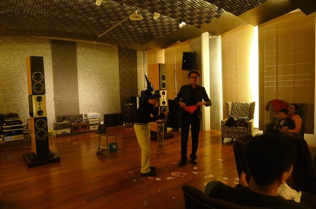 魔術表演_吉田酒窖魔術表演03 魔術表演_吉田酒窖魔術表演03