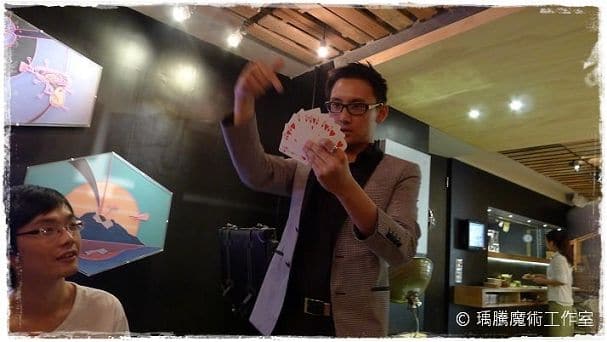 魔術表演_富錦廚房生日魔術表演001 魔術表演_富錦廚房生日魔術表演001