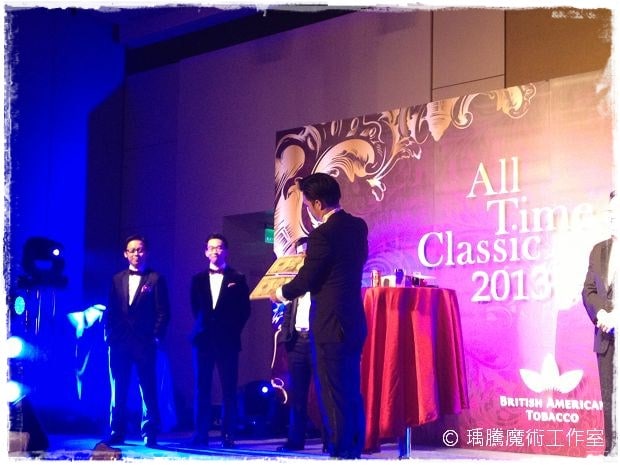 魔術教學_英美煙草春酒魔術表演教學 013 魔術教學_英美煙草春酒魔術表演教學 013