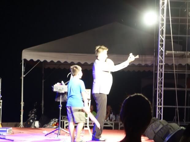 台灣魔術師表演_台東池上竹筏季