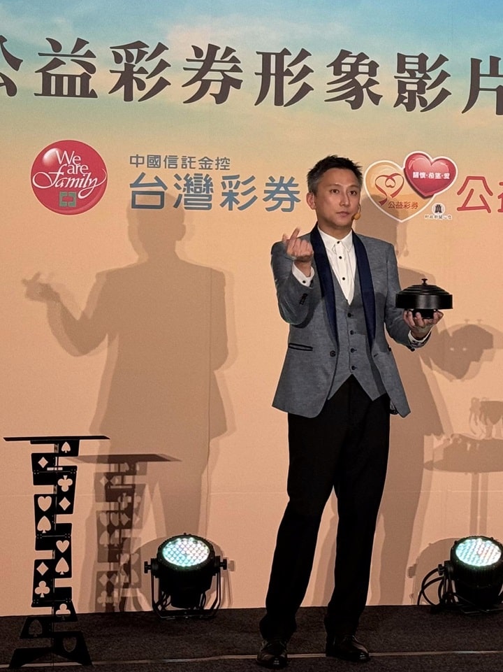 魔術表演介紹,瑀騰魔術工作室提供您最專業的魔術表演