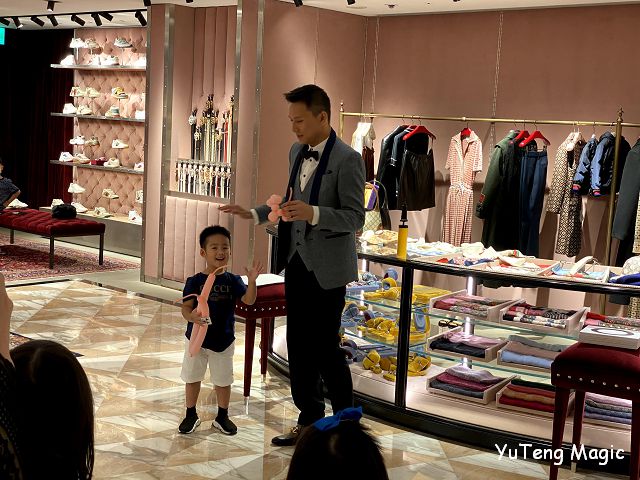 魔術表演_Gucci 011