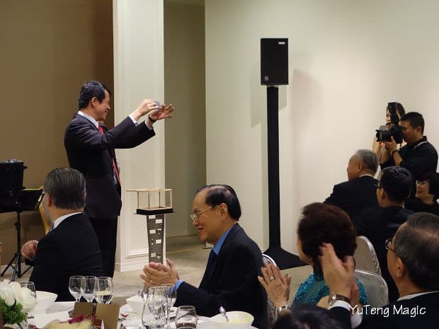 魔術表演_百達翡麗175周年晚宴 008